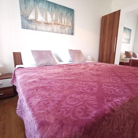 Apartments Mila Kastela Room photo